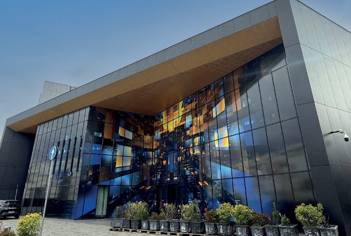 Showroom-i i ri Temple nga Albaelettrica